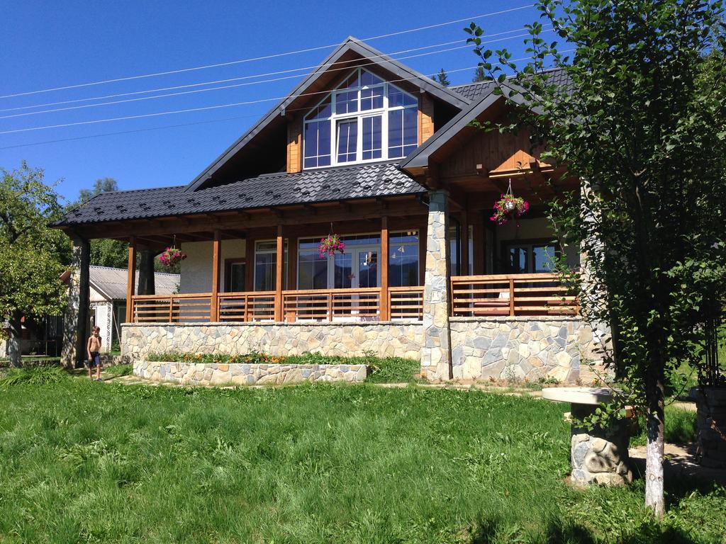 Cottage Familiya Verkhovyna Exterior photo